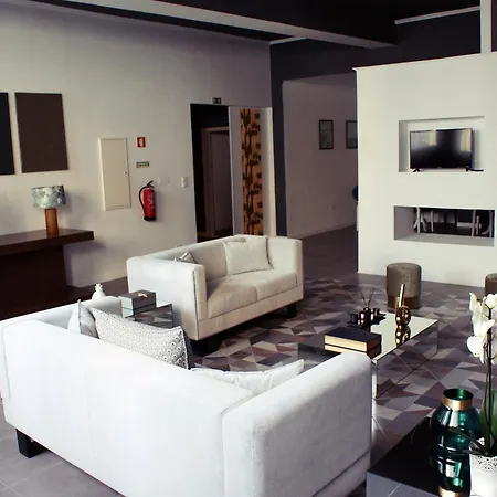 Garden Prince Suites Bed & Breakfast Lissabon