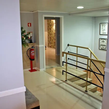 Garden Prince Suites Bed & Breakfast Lisbon